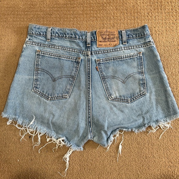 Levi’s 550 Jean Shorts - Picture 1 of 4